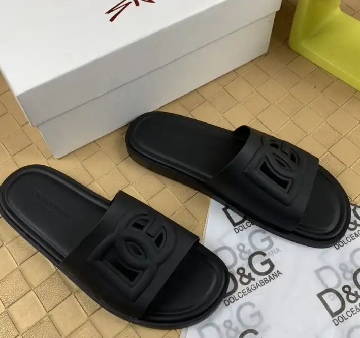 hype Dolce & Gabbana Slippers