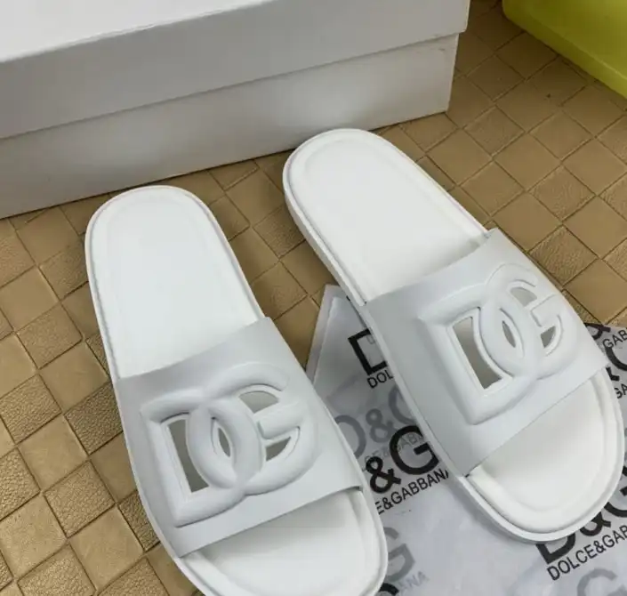 hype Dolce & Gabbana Slippers