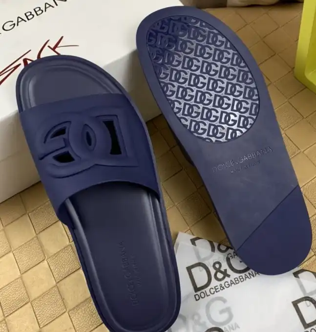 hype Dolce & Gabbana Slippers