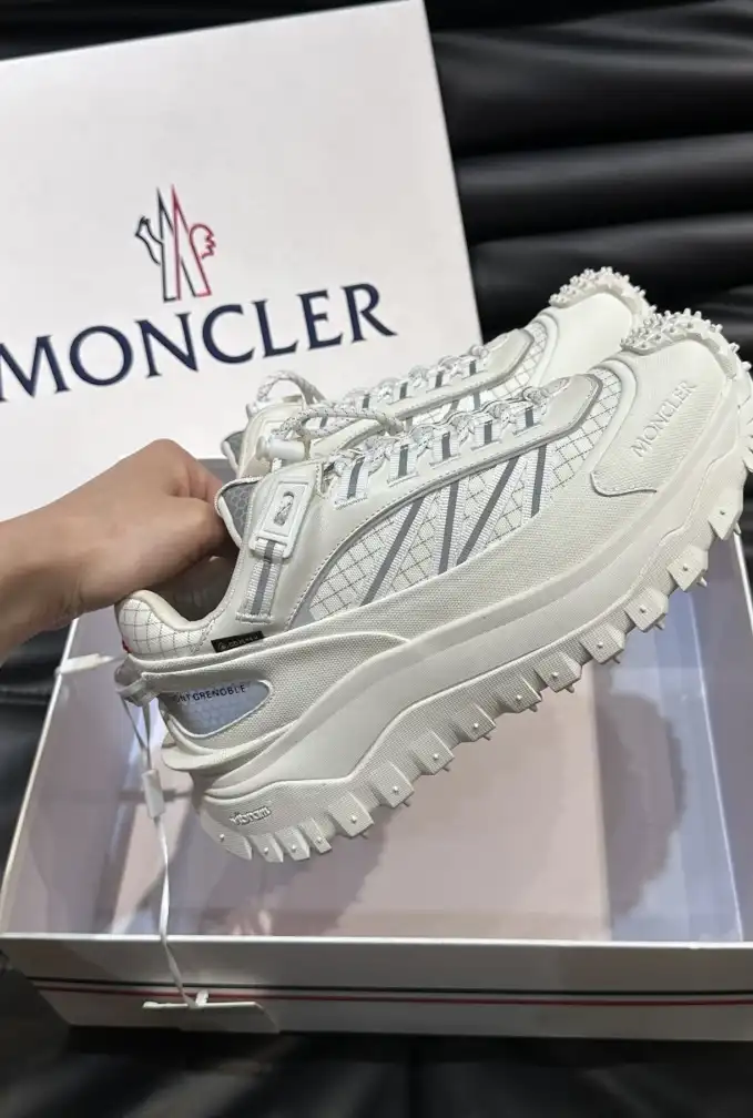 hype Moncler Sneakers