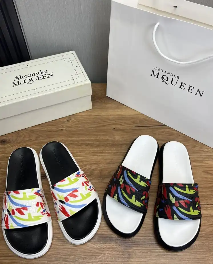 hype Alexander Mcqueen slippers