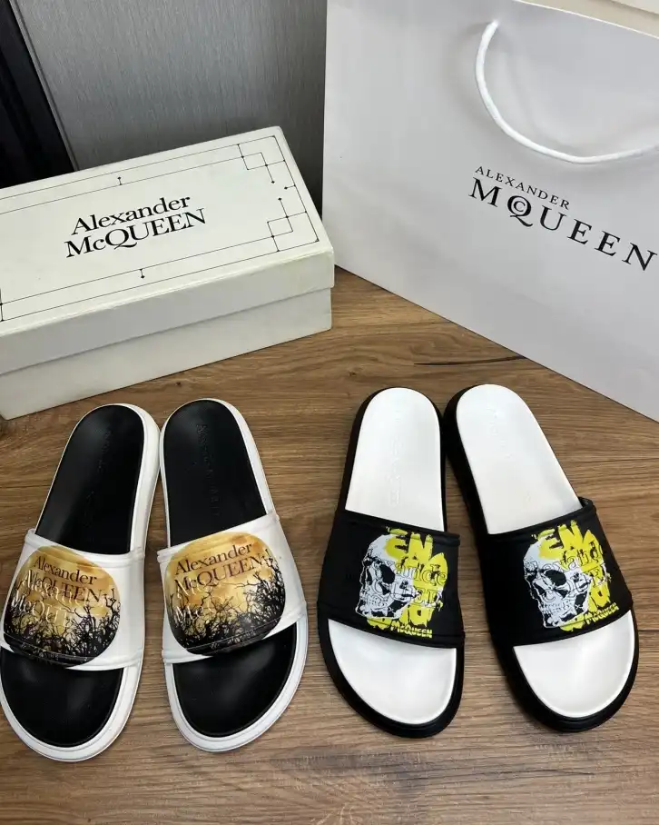 hype Alexander Mcqueen slippers