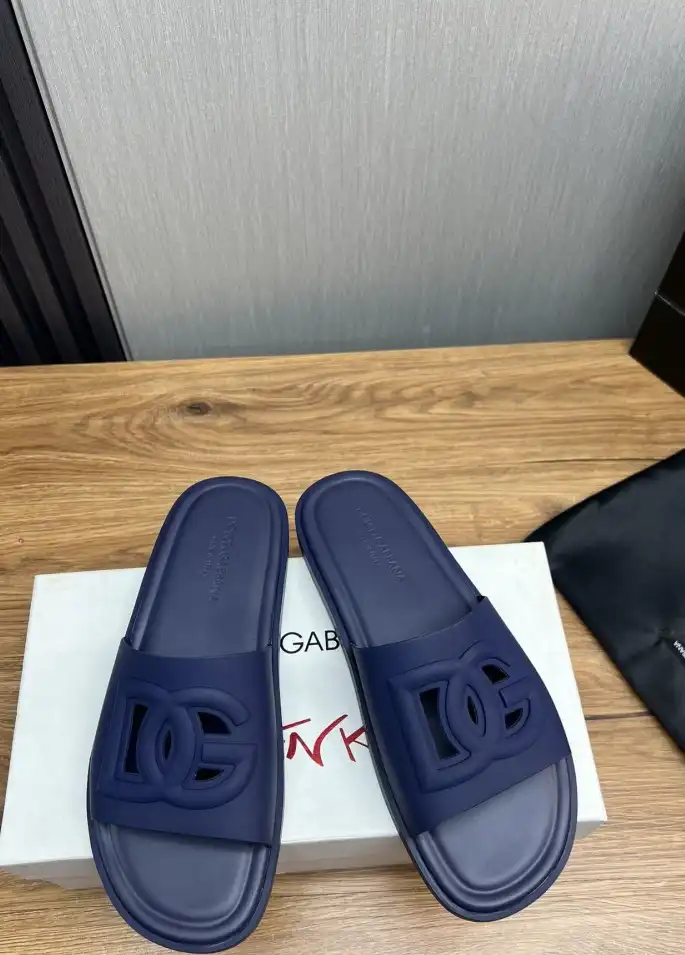 hype Dolce & Gabbana Slippers