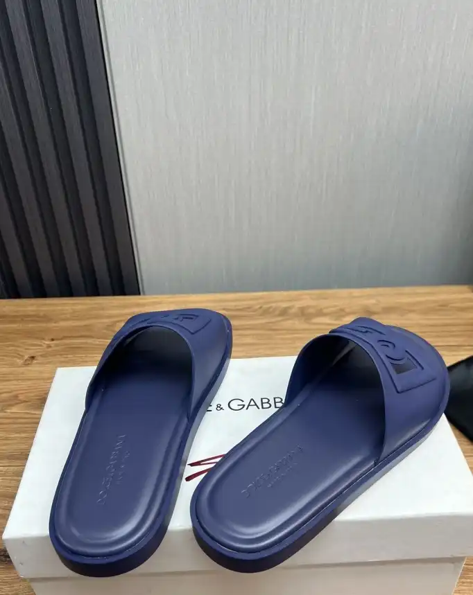 hype Dolce & Gabbana Slippers