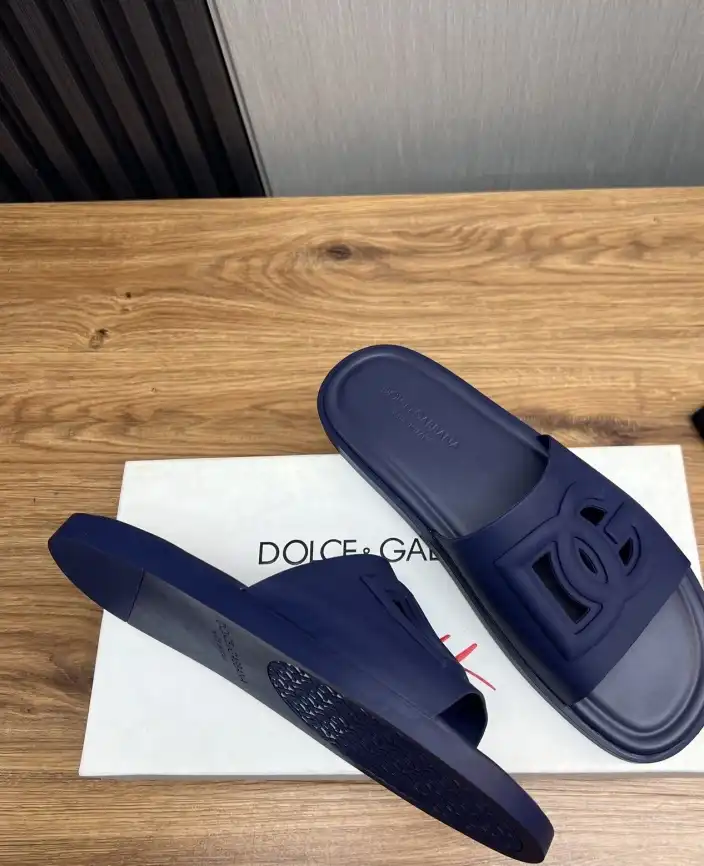 hype Dolce & Gabbana Slippers