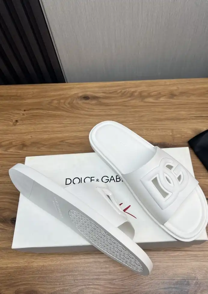 hype Dolce & Gabbana Slippers