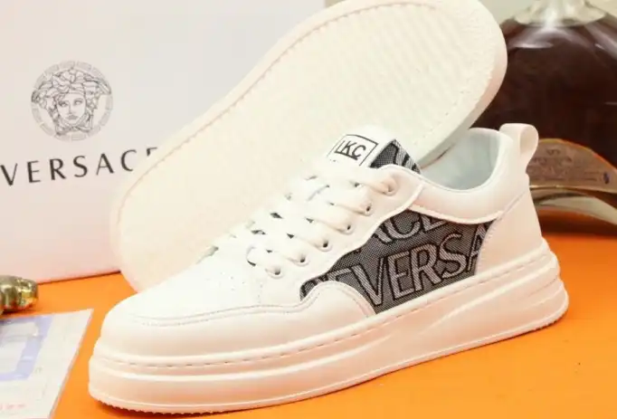 hype Givenchy Sneakers