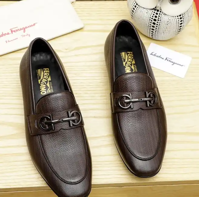 hype Ferragamo Leather Shoes