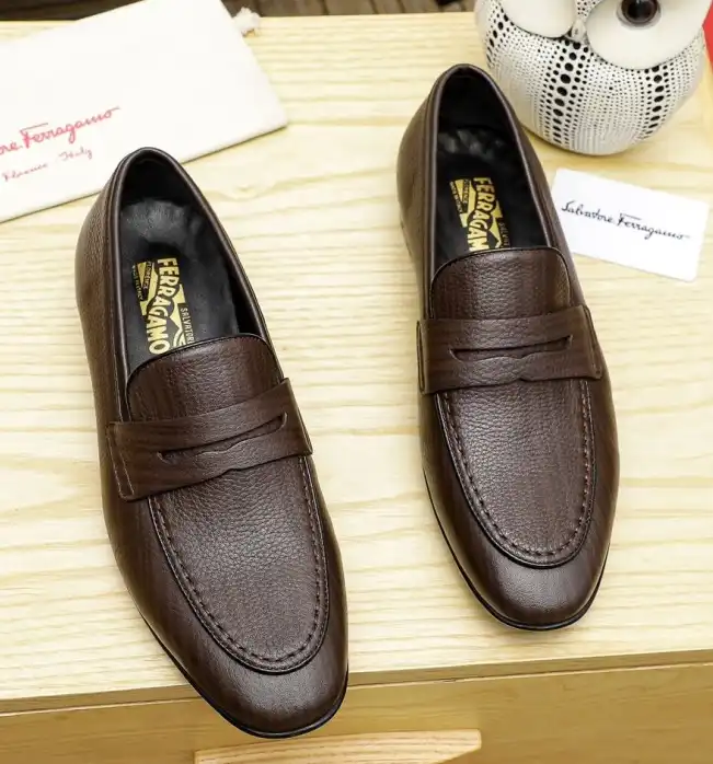 hype Ferragamo Leather Shoes