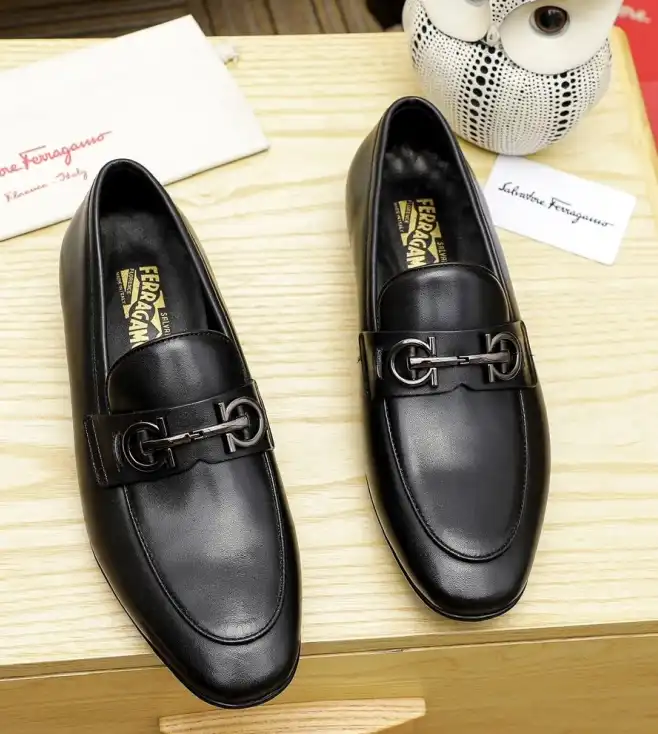 hype Ferragamo Leather Shoes