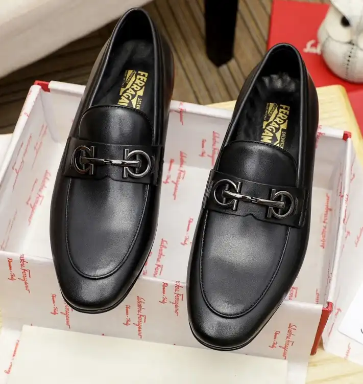 hype Ferragamo Leather Shoes