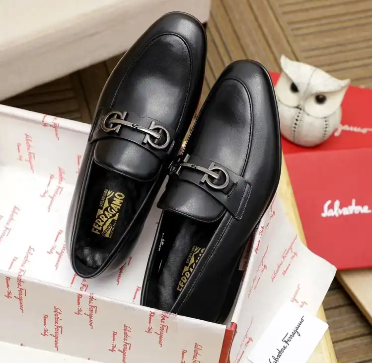 hype Ferragamo Leather Shoes