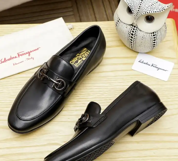 hype Ferragamo Leather Shoes