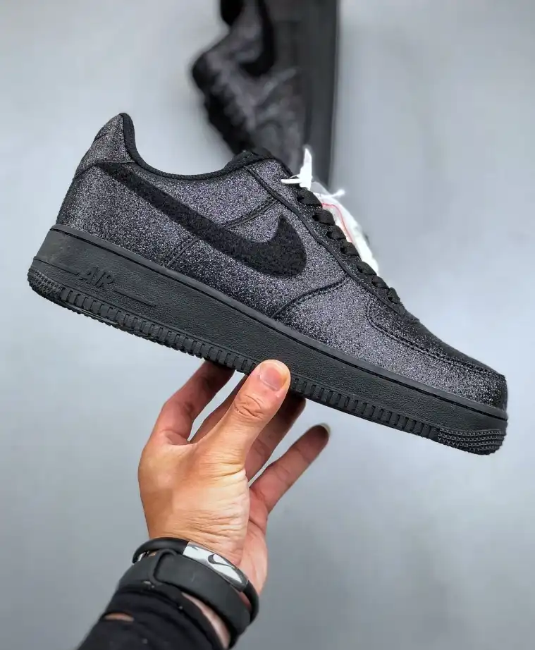 hype Nike Sneakers