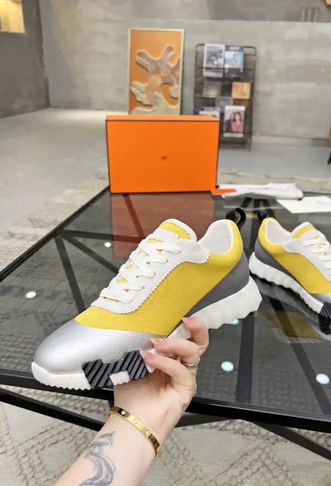 hype Hermes Casual Shoes