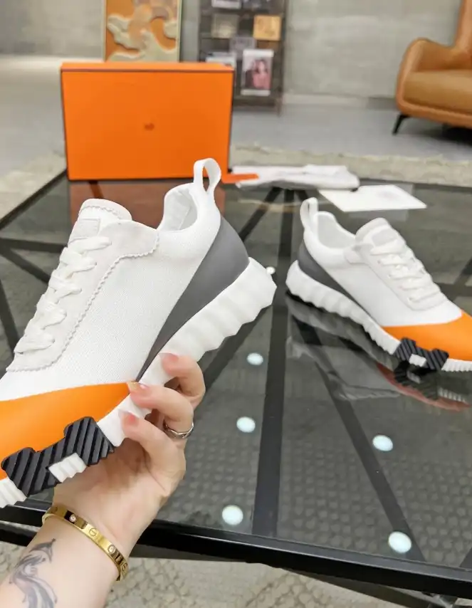 hype Hermes Casual Shoes