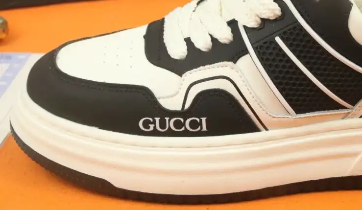 hype Gucci Sneakers