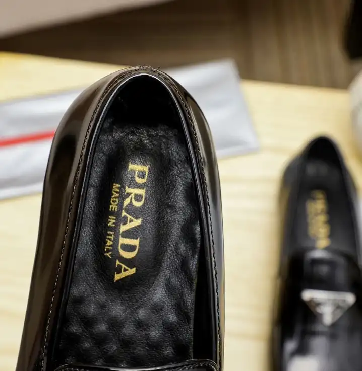 hype Prada Leather Shoes