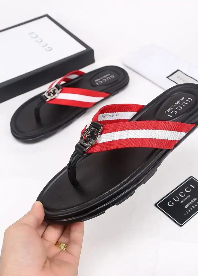 hype Gucci Slippers