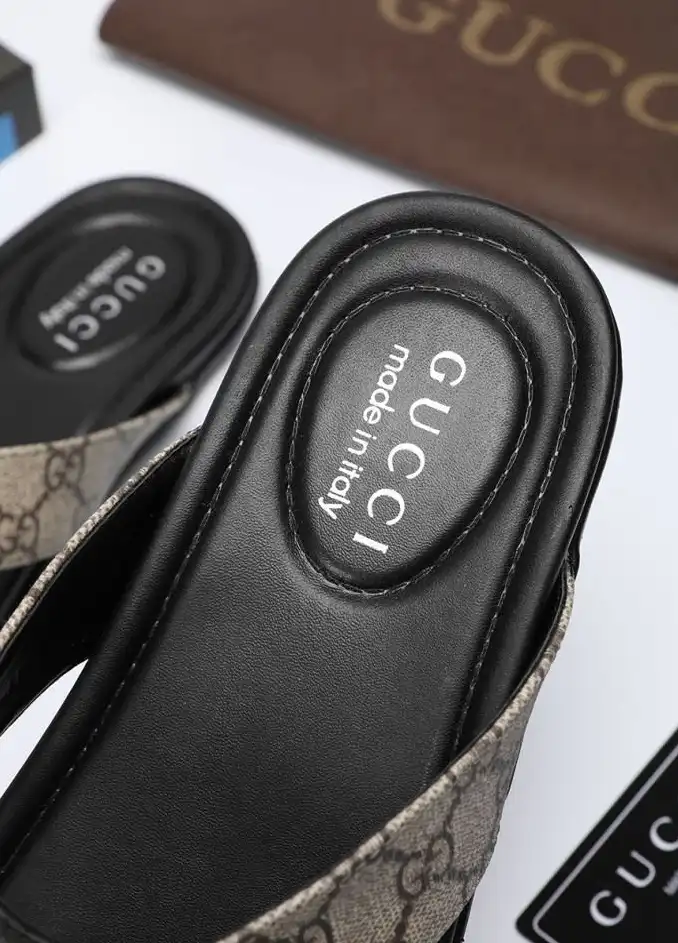 hype Gucci Slippers