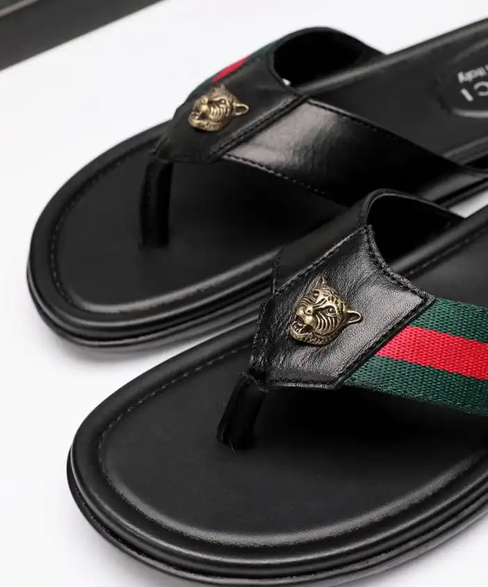 hype Gucci Slippers