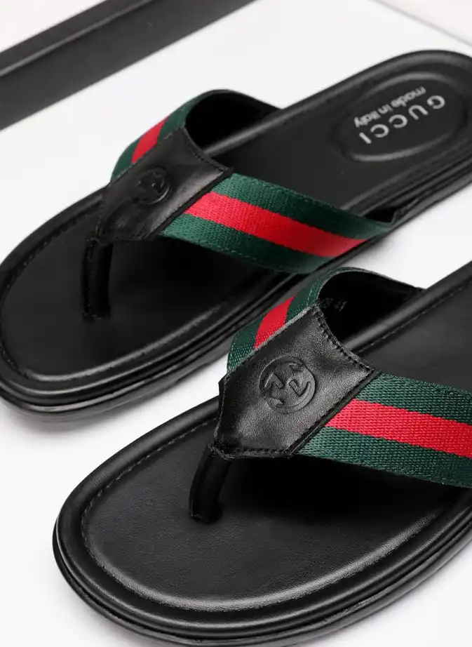 hype Gucci Slippers