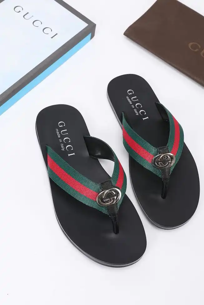 hype Gucci Slippers