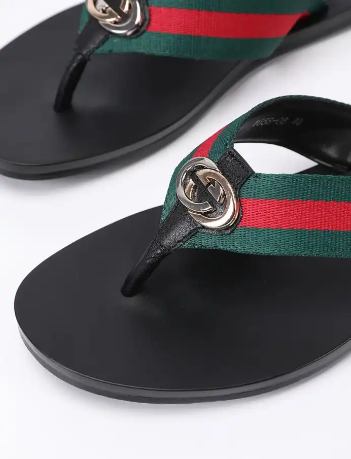 hype Gucci Slippers