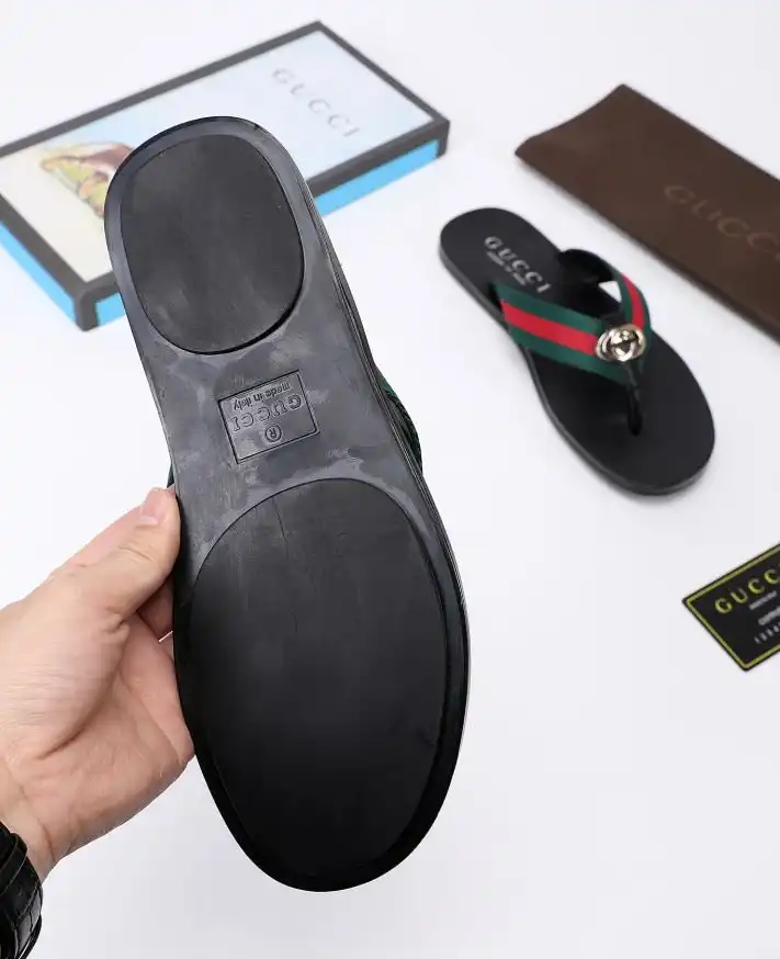 hype Gucci Slippers