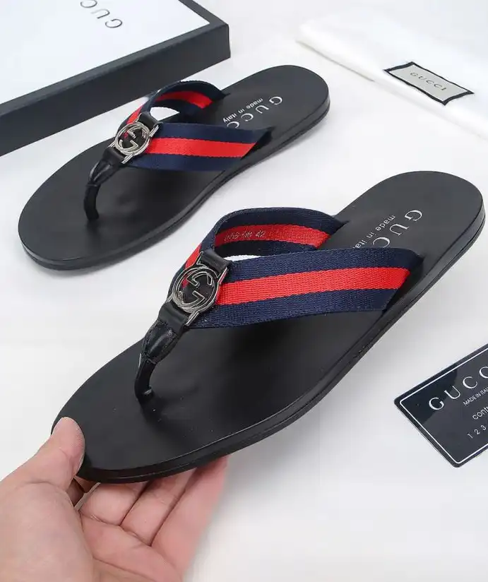 hype Gucci Slippers