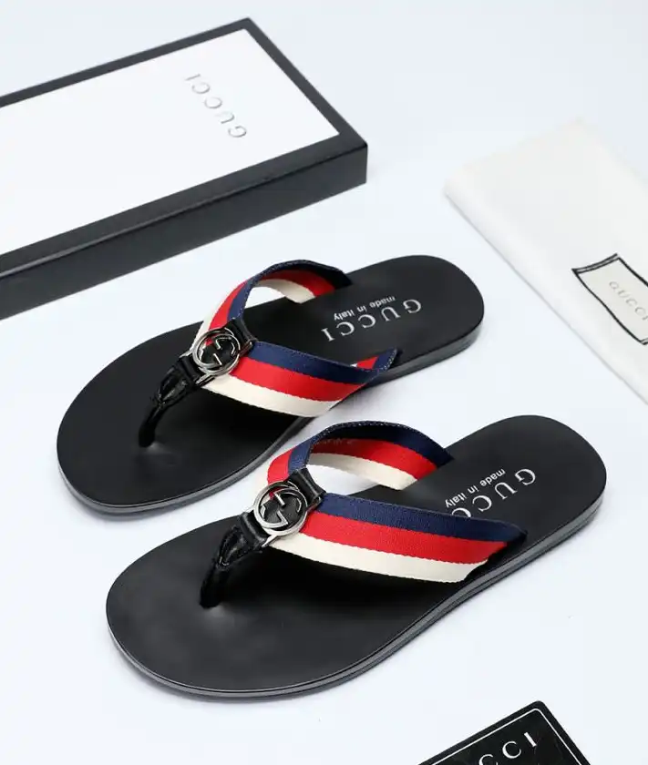 hype Gucci Slippers