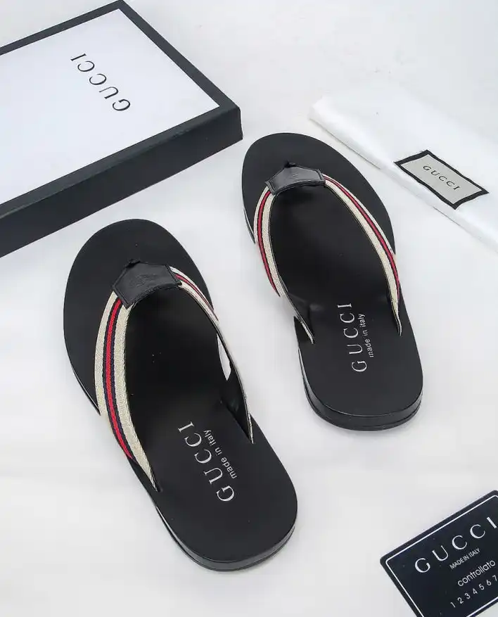 hype Gucci Slippers