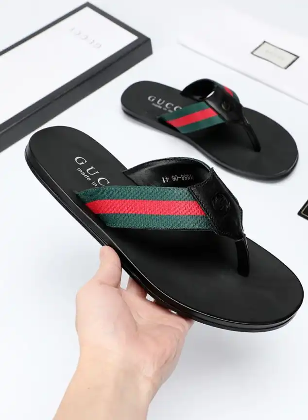 hype Gucci Slippers