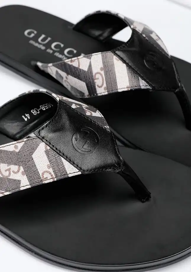 hype Gucci Slippers