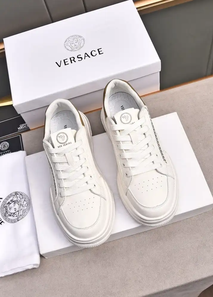 hype Givenchy Sneakers