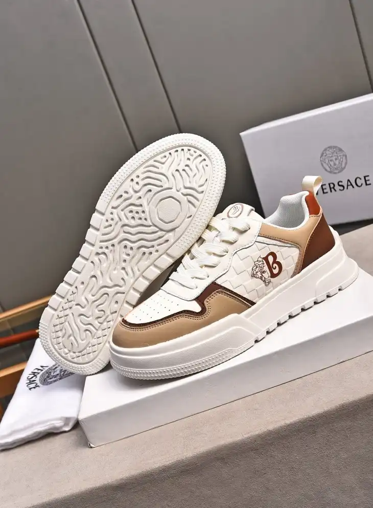 hype Givenchy Sneakers