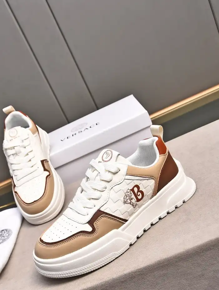 hype Givenchy Sneakers