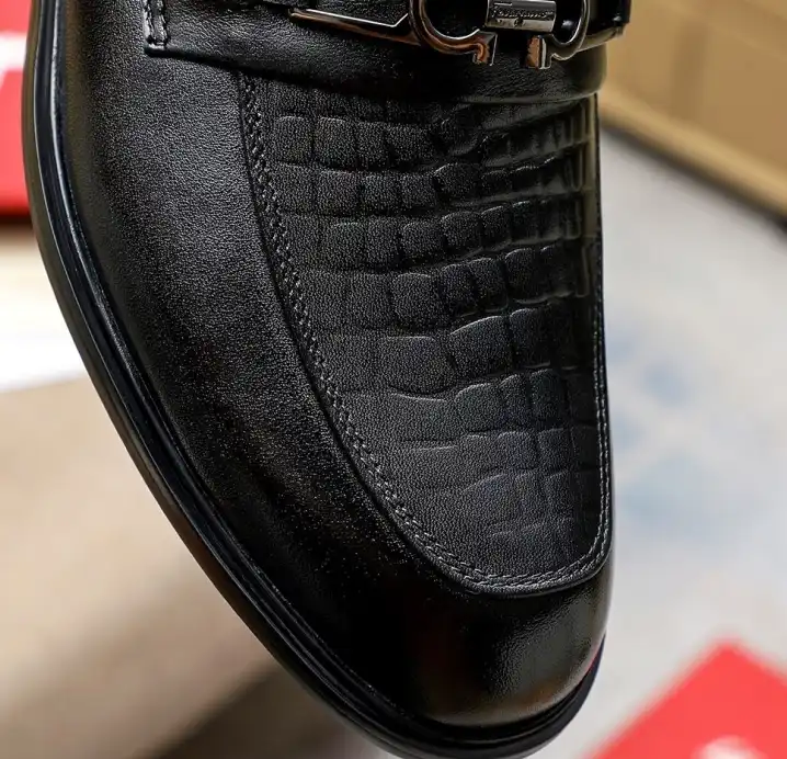 hype Ferragamo Leather Shoes