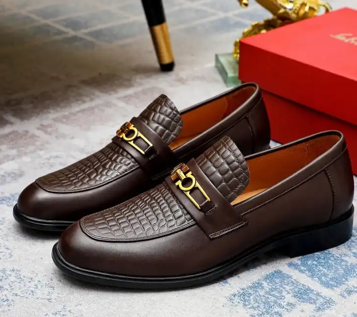 hype Ferragamo Leather Shoes