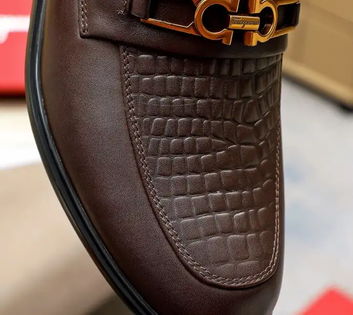 hype Ferragamo Leather Shoes