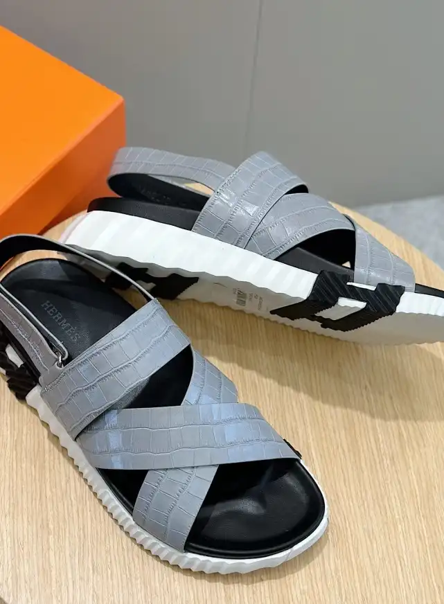 hype Hermes Sandals