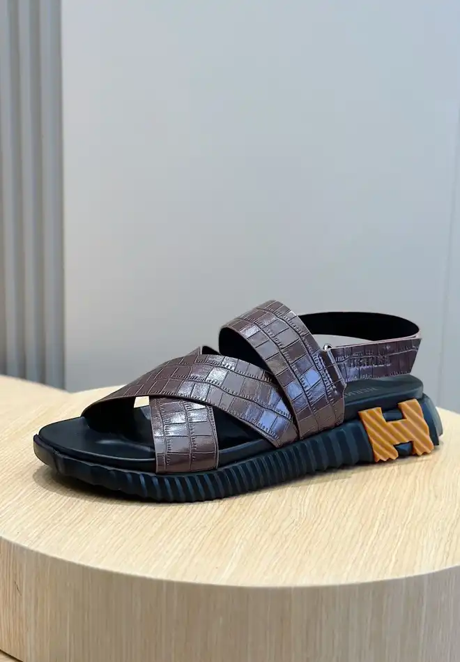 hype Hermes Sandals