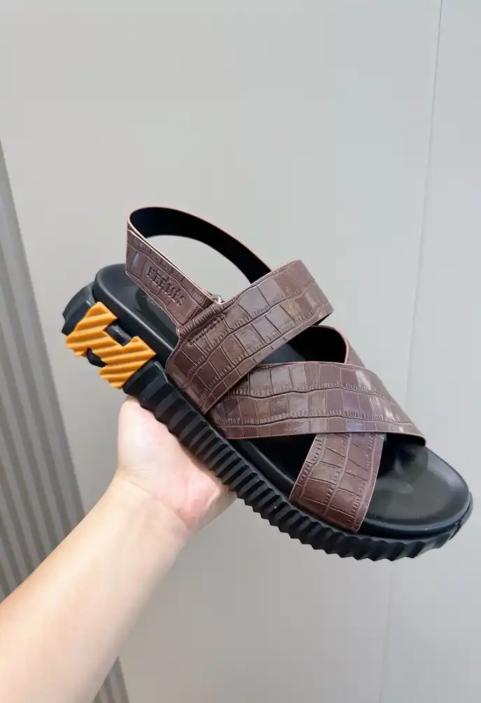 hype Hermes Sandals