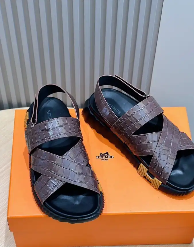 hype Hermes Sandals