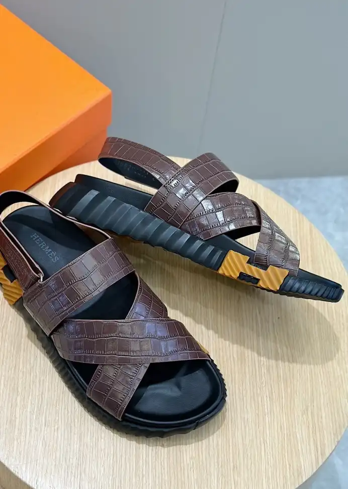 hype Hermes Sandals