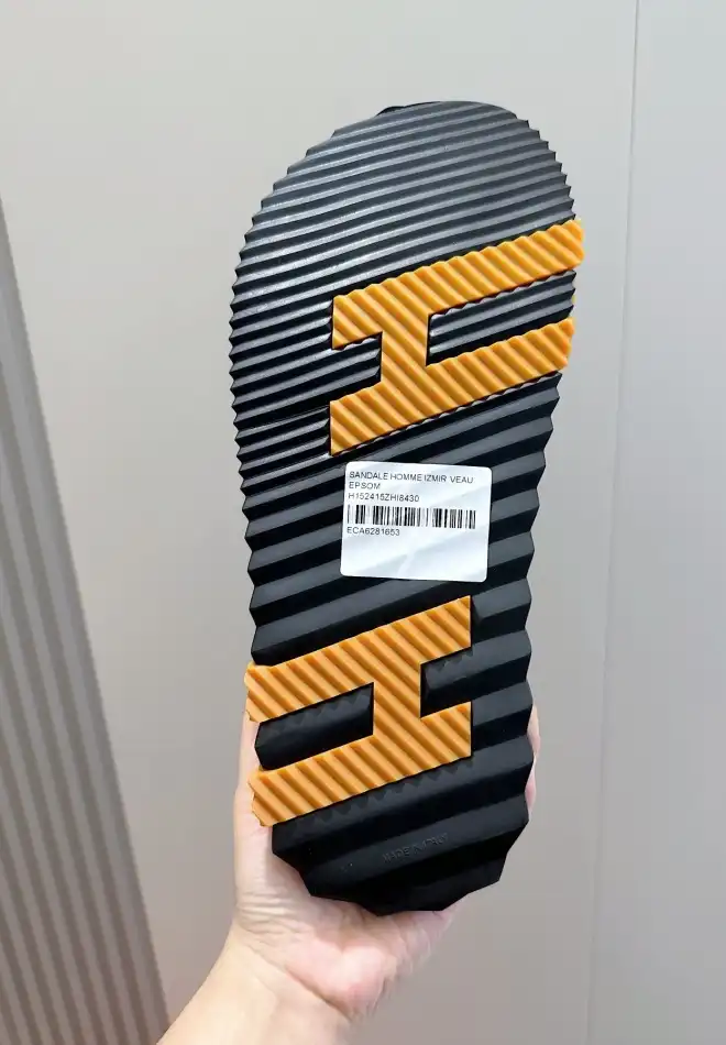 hype Hermes Sandals