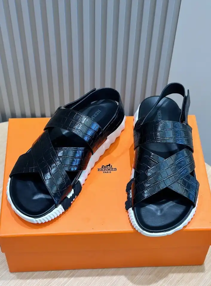 hype Hermes Sandals