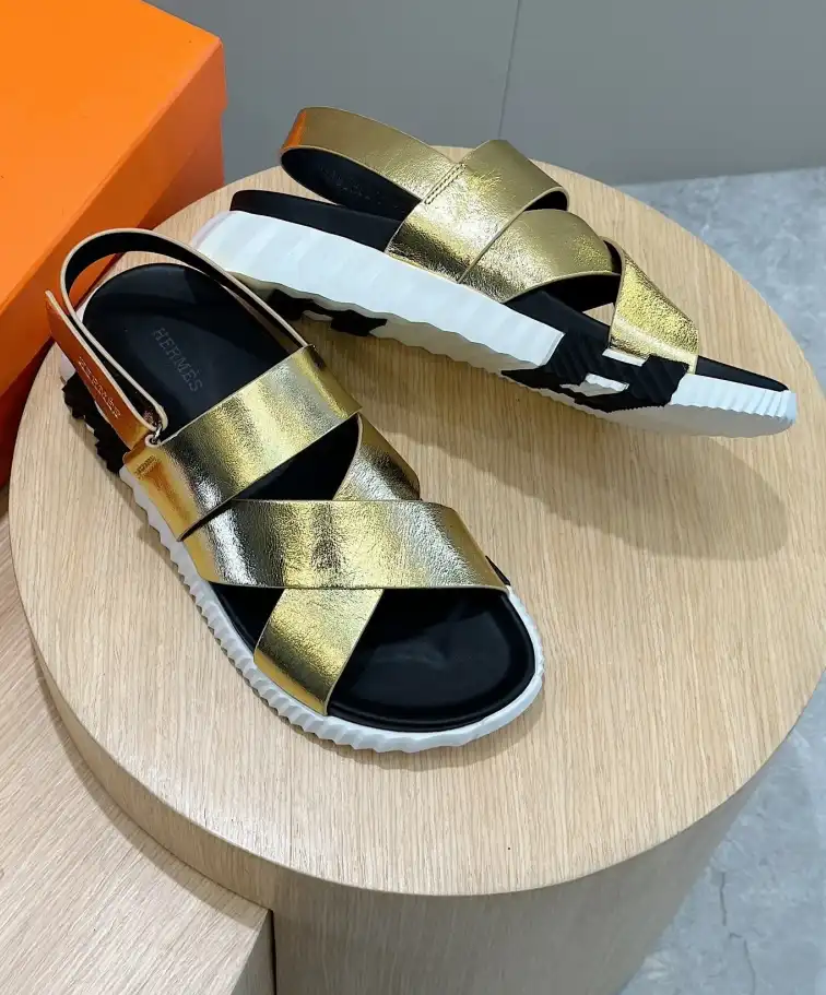 hype Hermes Sandals