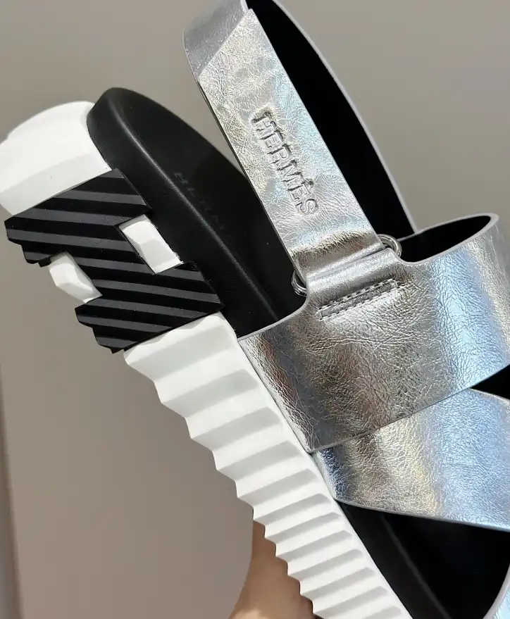 hype Hermes Sandals