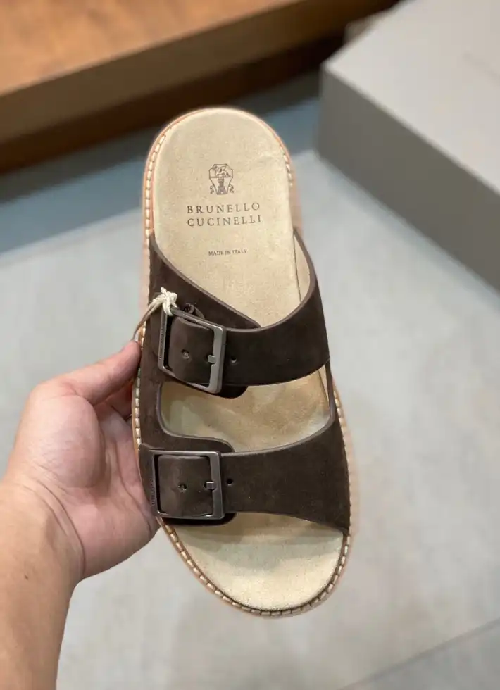 hype Brunello Cucinelli Slippers